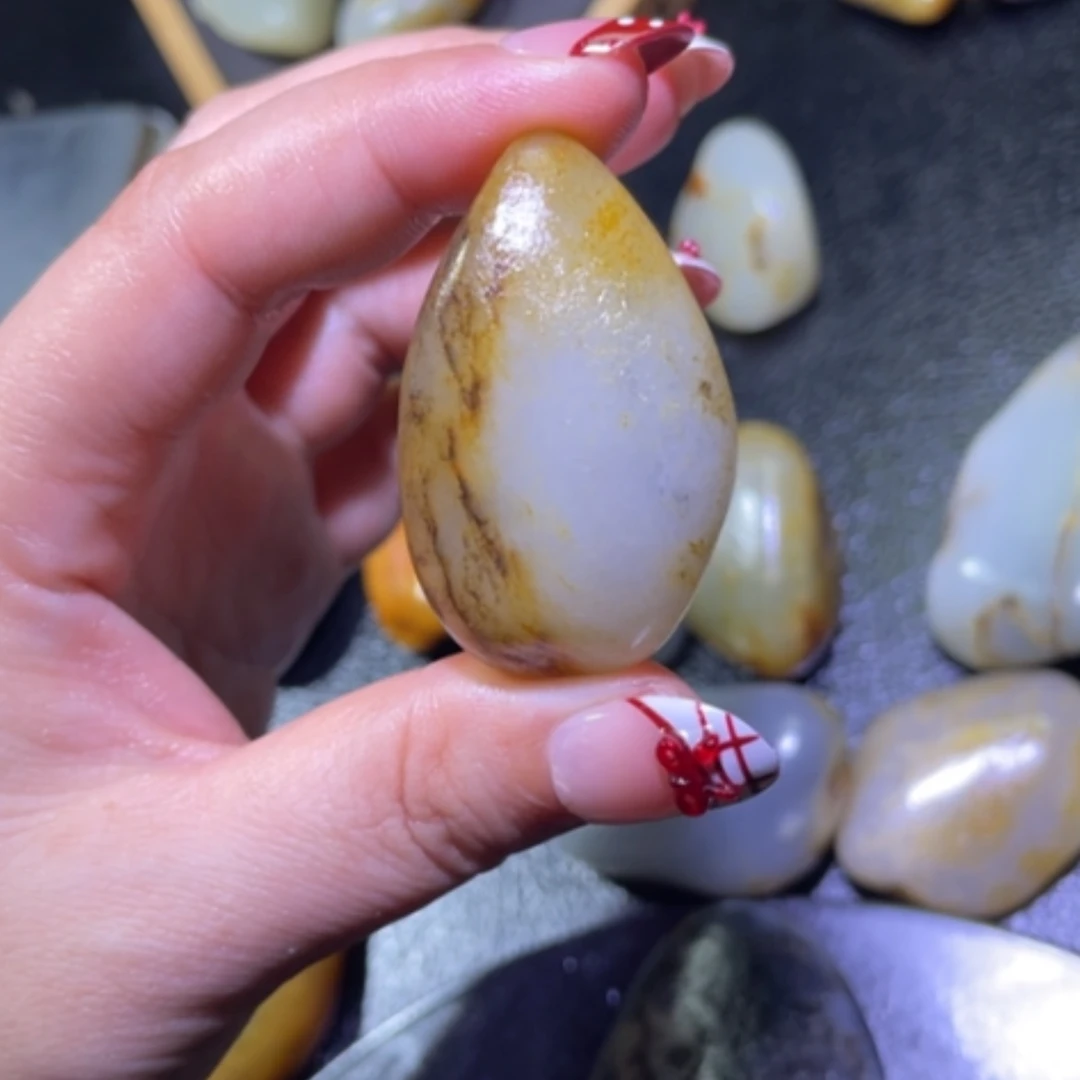 【闪购商品】颈饰未镶嵌和田玉农***头