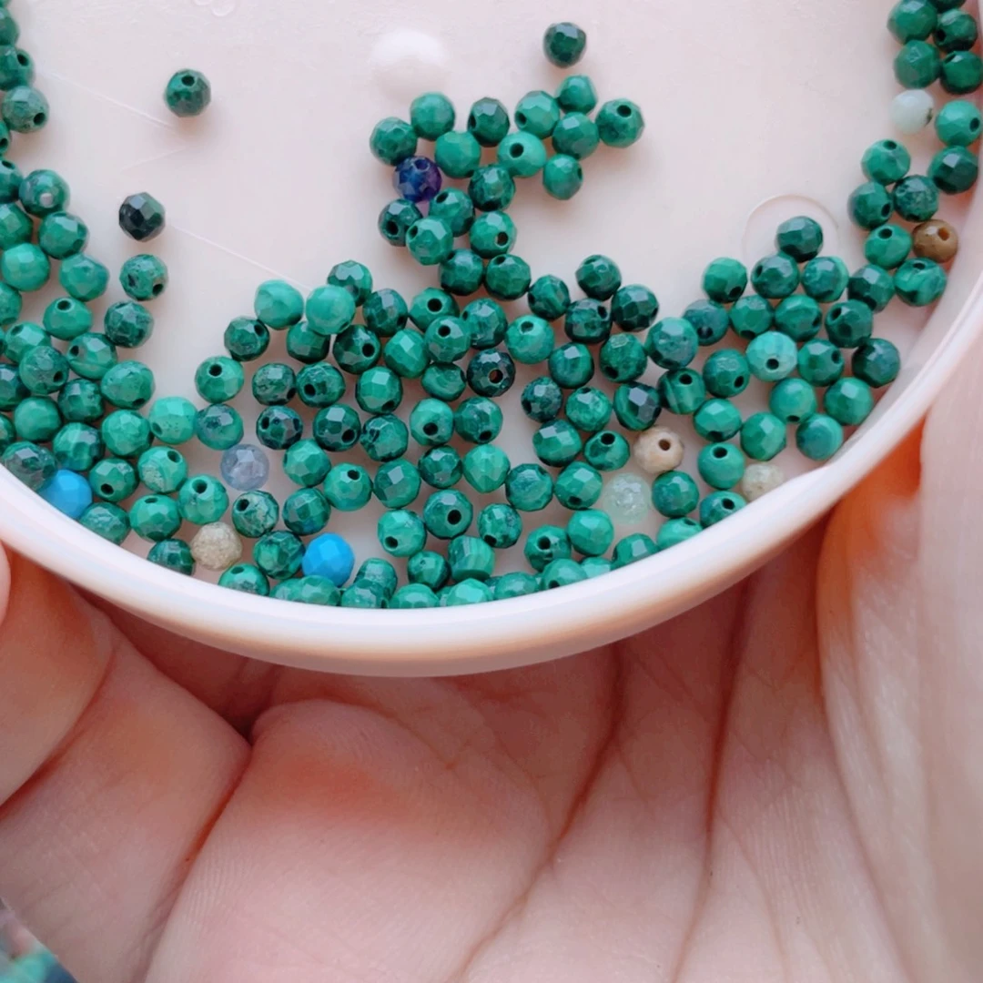 未镶嵌玛瑙/玉髓珠宝奇石孔雀石卡207发150颗