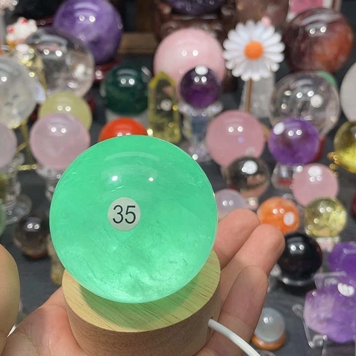 欣***慧珠宝半成品未镶嵌水晶微瑕5.91