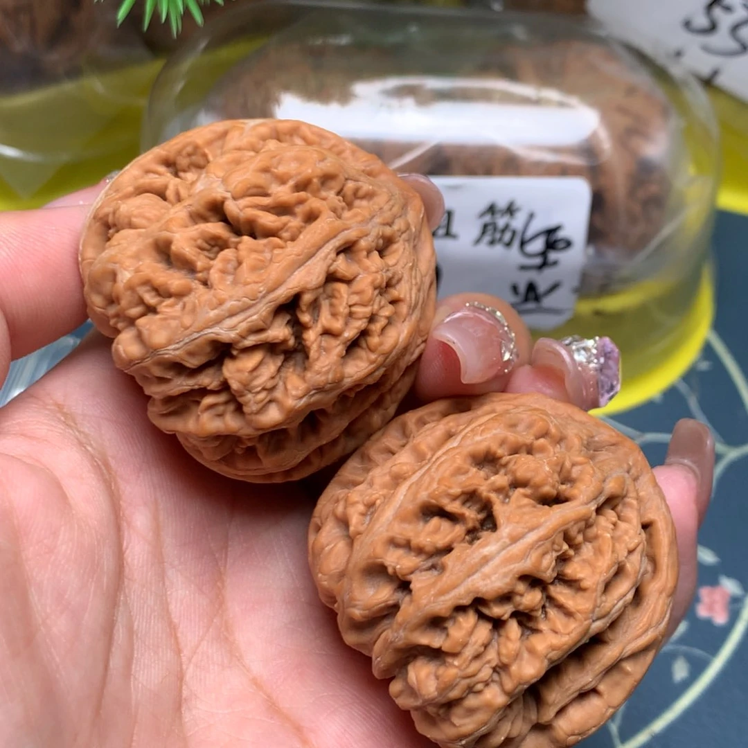 桃核吊坠43-24238-08