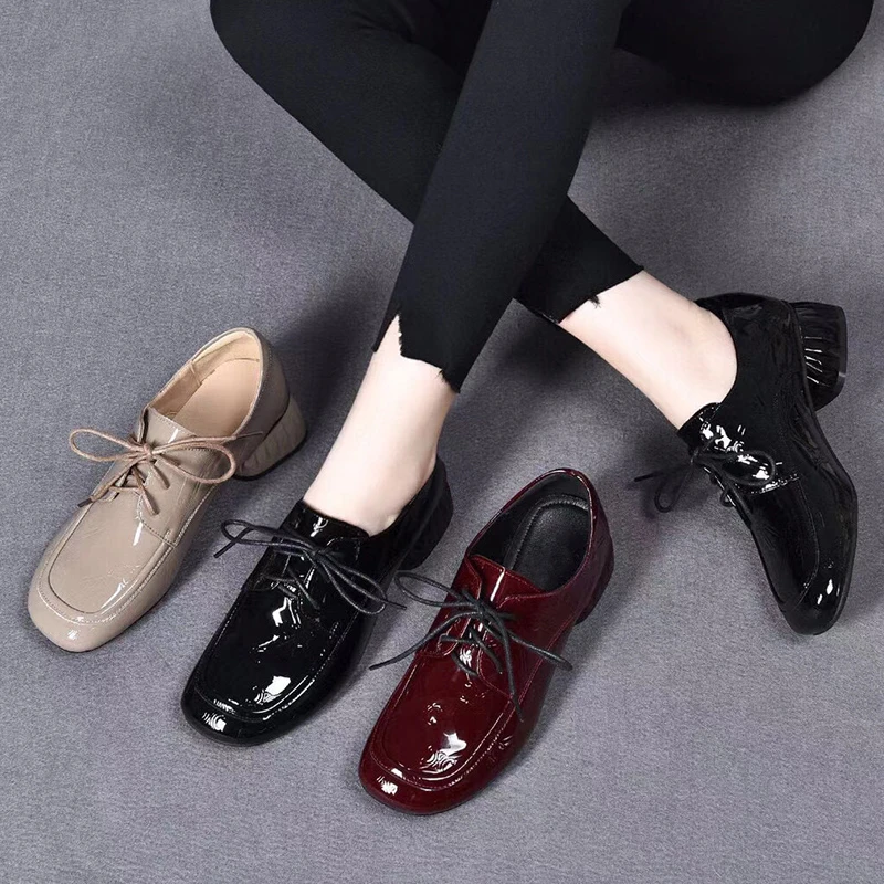 方头漆皮系带真皮单鞋女2025秋季新款粗跟鞋子深口皮鞋百搭乐福鞋