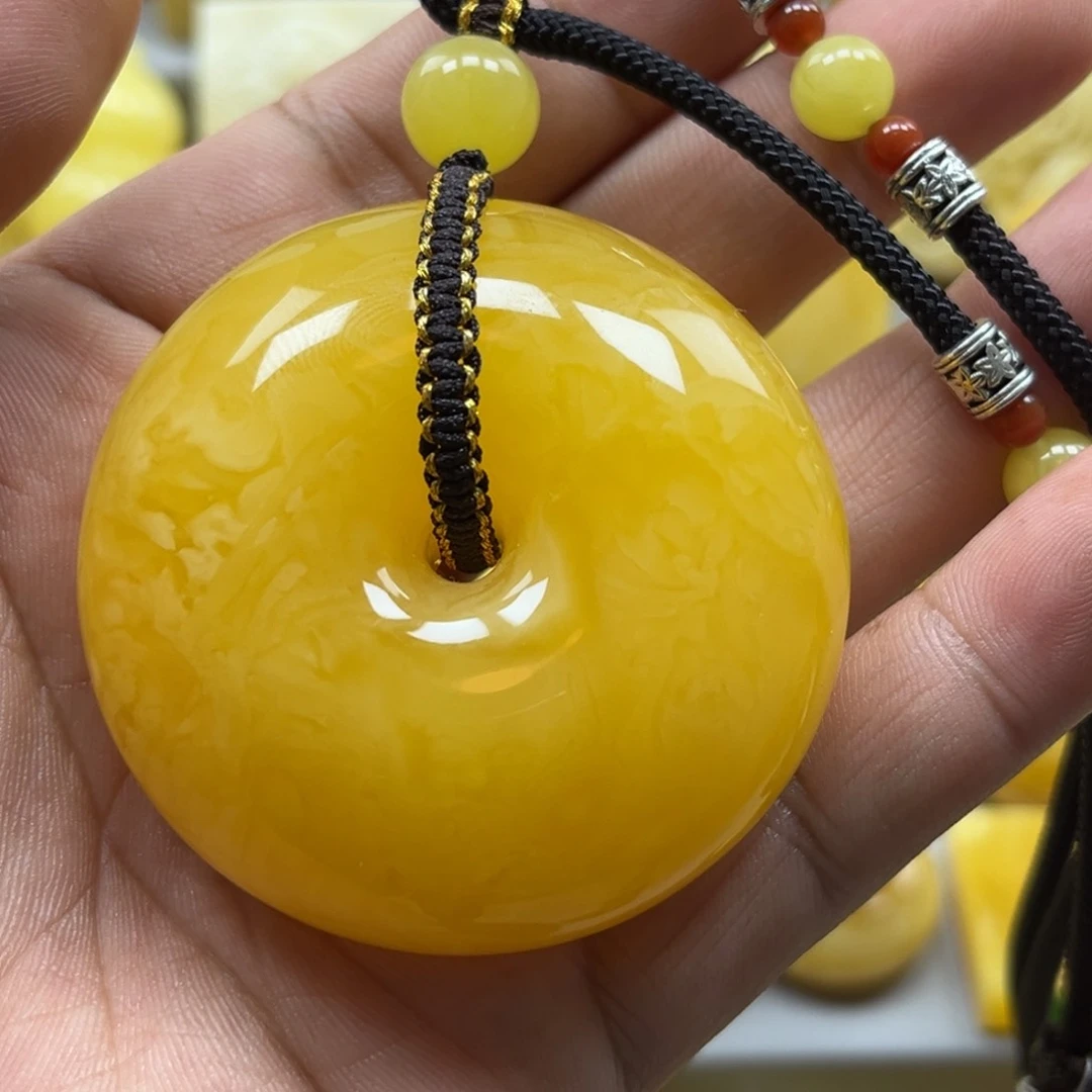 蜜蜡珠宝奇石未镶嵌