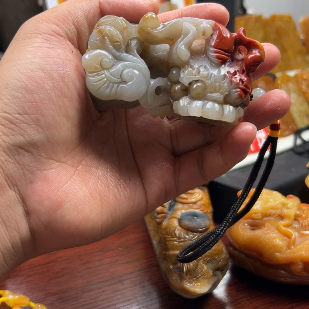 石英质玉（黄龙玉）未镶嵌多样性发货，发其一