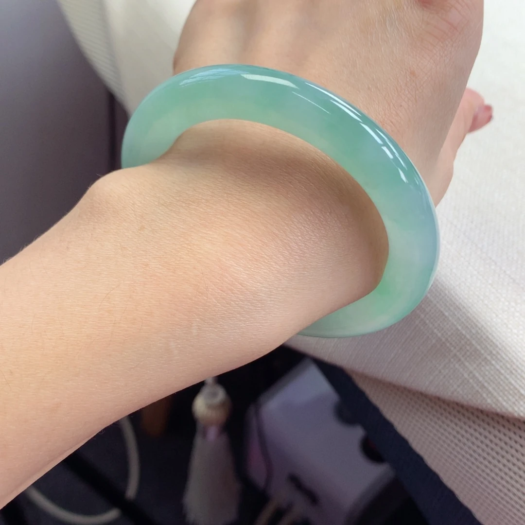 翡翠手镯未镶嵌16号