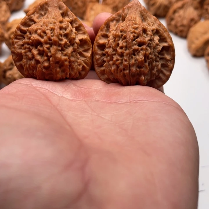 无***意文玩核桃吊坠朱雀