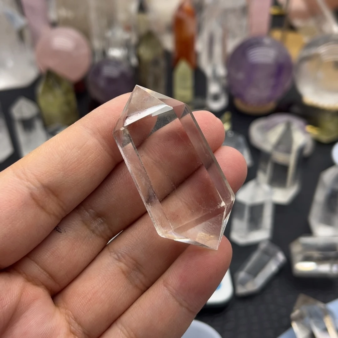 洪***熙未镶嵌珠宝半成品水晶73