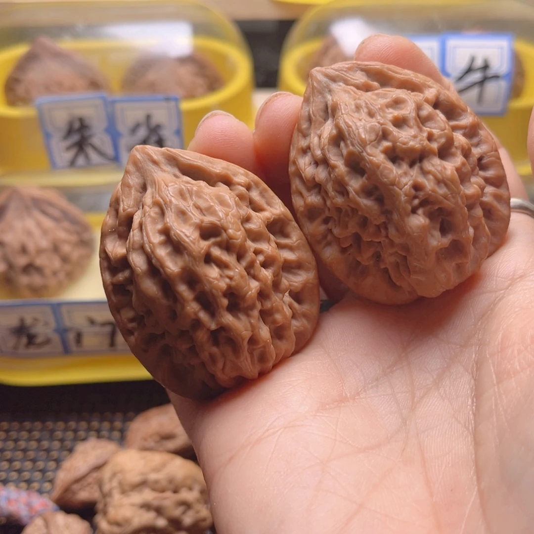 文玩核桃把件金公子