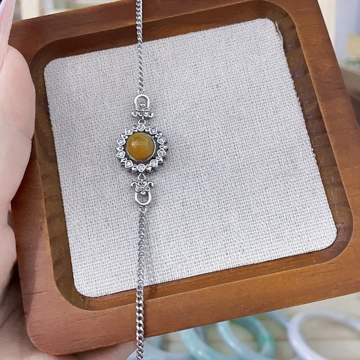 翡翠未镶嵌颈饰天然翡翠Ａ货