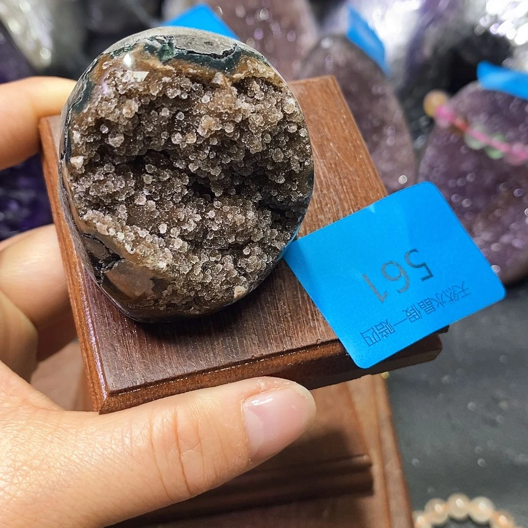 水晶大型摆件（非配饰）未镶嵌