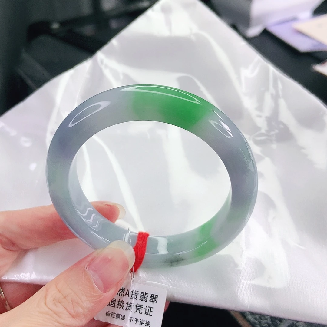 翡翠未镶嵌手镯53圈