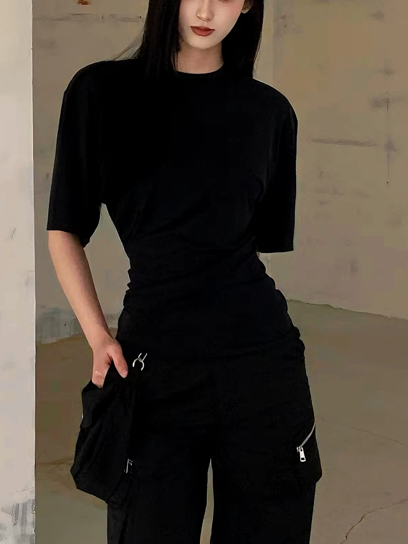 【大萱严选】百搭圆领垫肩短袖女设计感收腰褶皱宽松上衣(带垫肩)