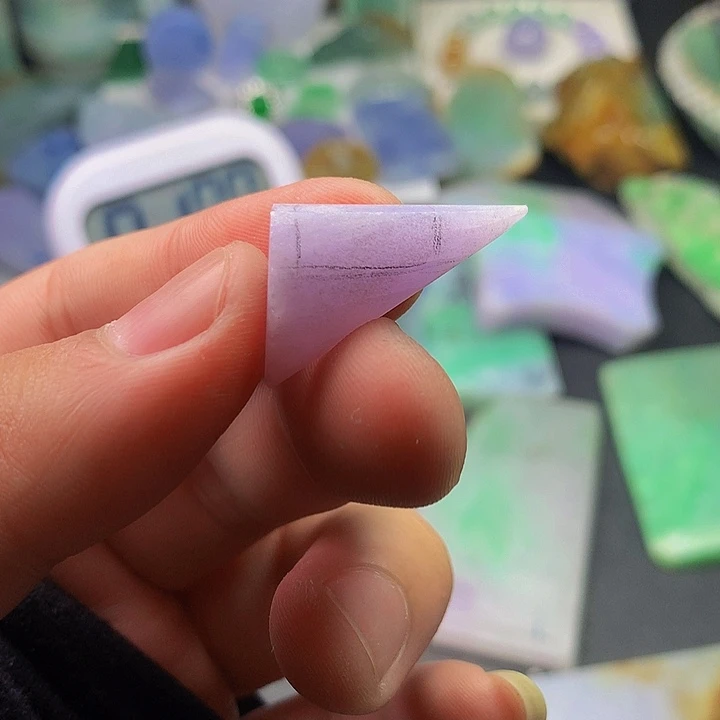 定制翡翠未镶嵌反****?料子