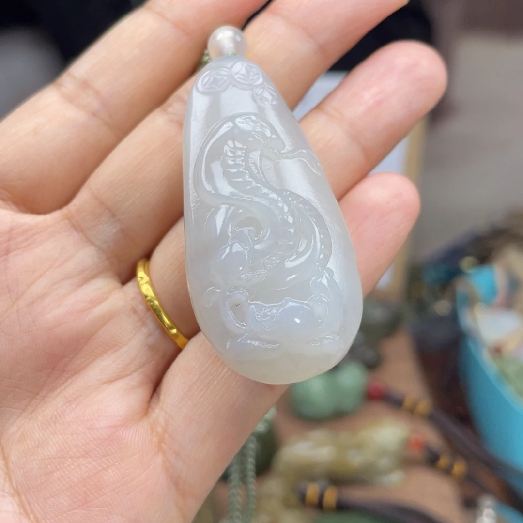 和田玉颈饰未镶嵌