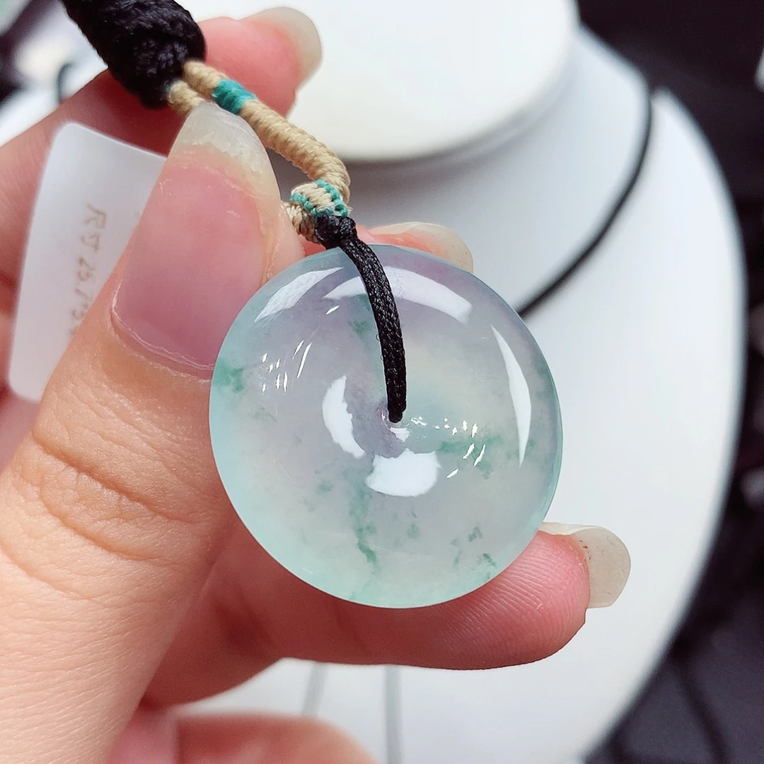 翡翠未镶嵌颈饰翡翠116，25.7/5.4