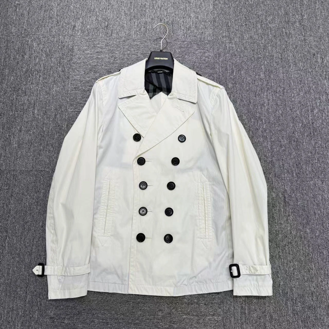 99新 BURBERRY/博柏利 双排扣风衣外套/50码/编码14911