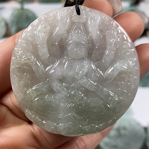 翡翠颈饰未镶嵌千手观音福利