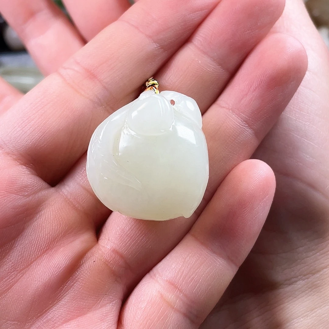 和田玉（糖玉）未镶嵌颈饰