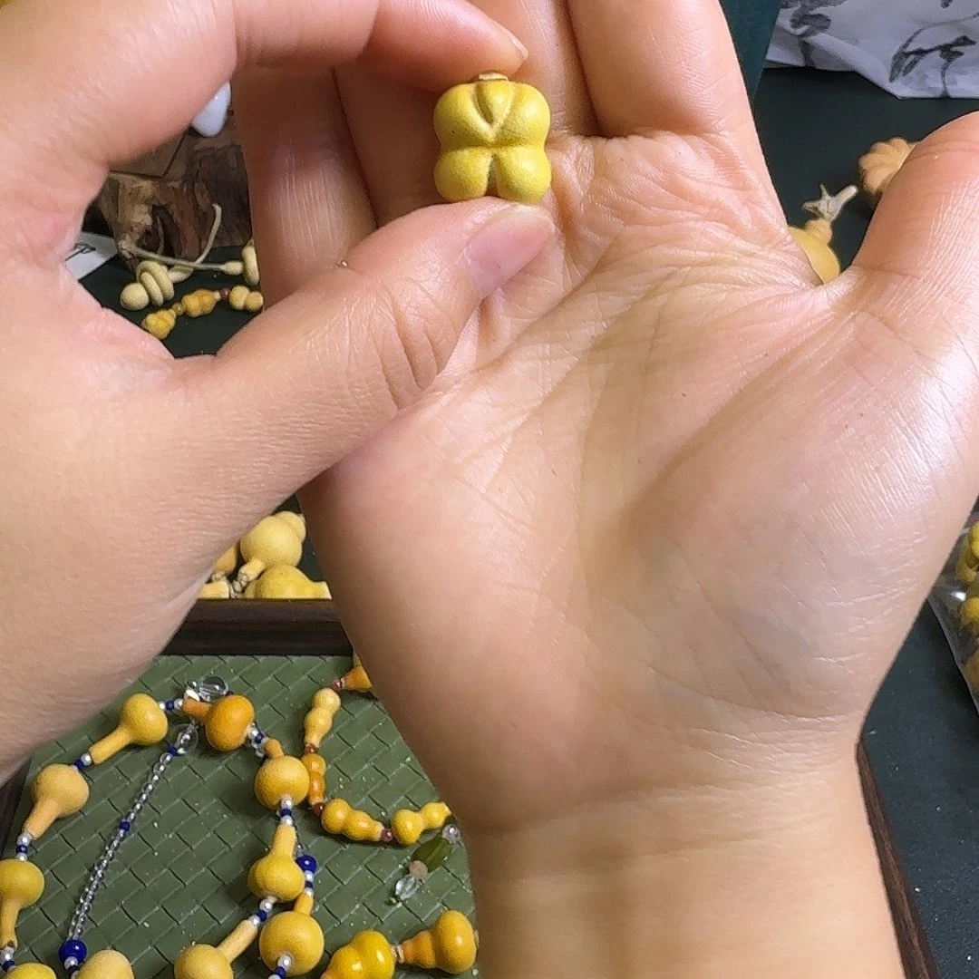 大***宝大叶紫檀（黑酸枝木类）