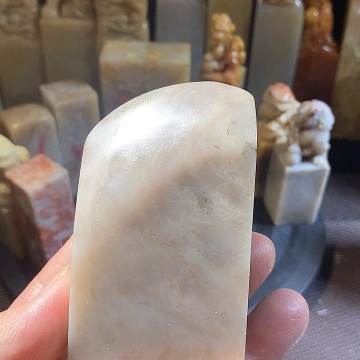 巴林石印石老****备巴林石雕刻艺术品
