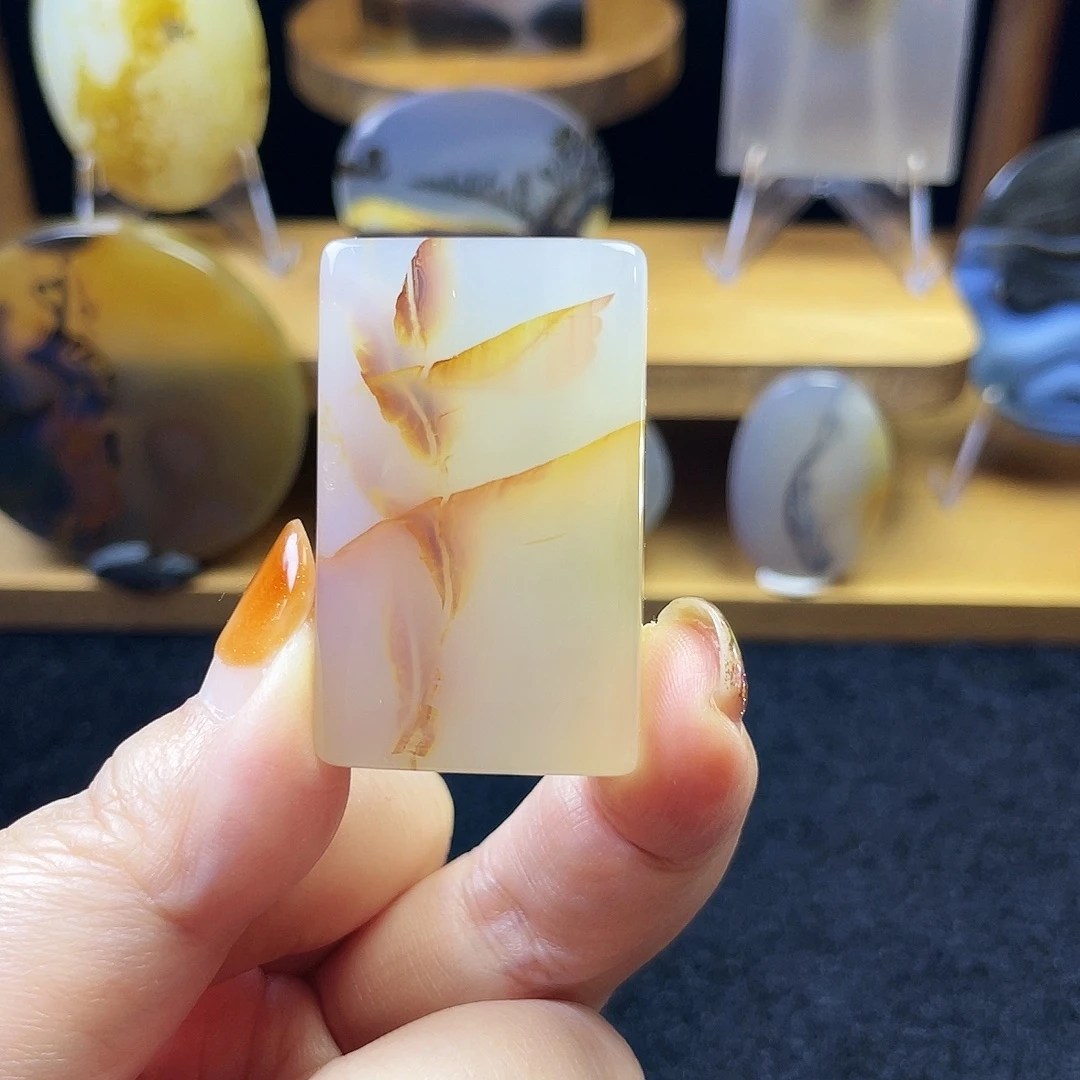 玛瑙/玉髓未镶嵌吊坠