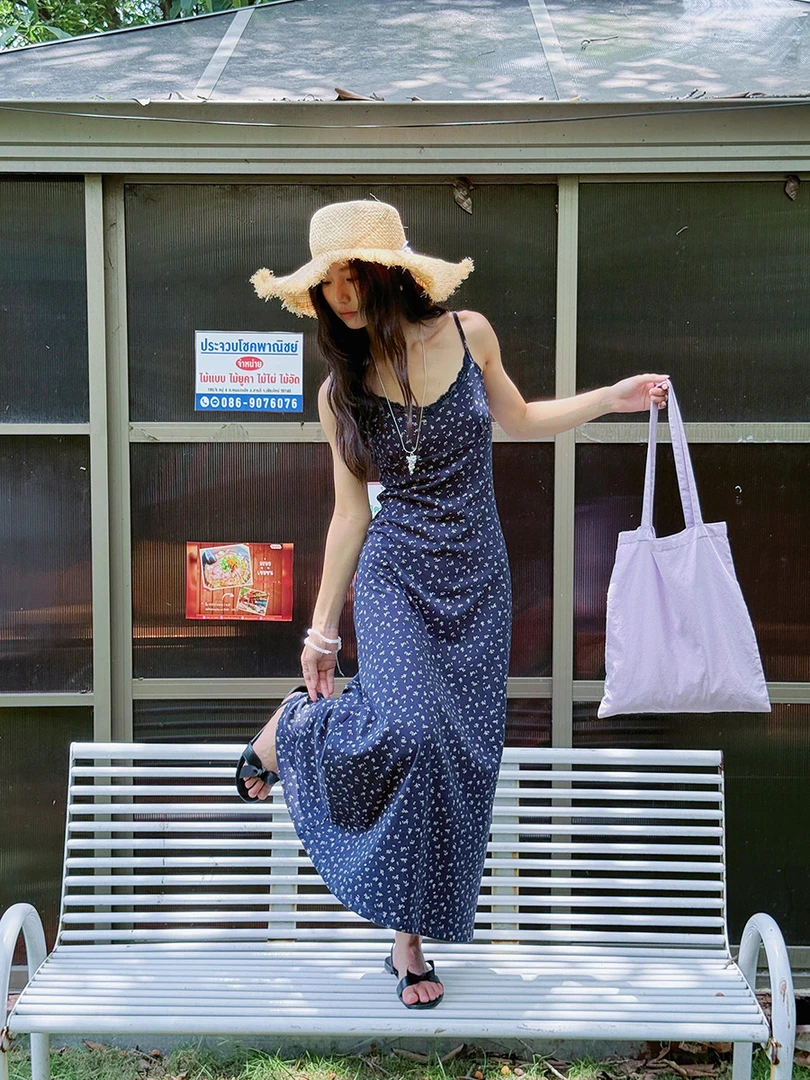 有风YFeeling碎花吊带连衣裙女夏蕾丝花边中长裙4884F