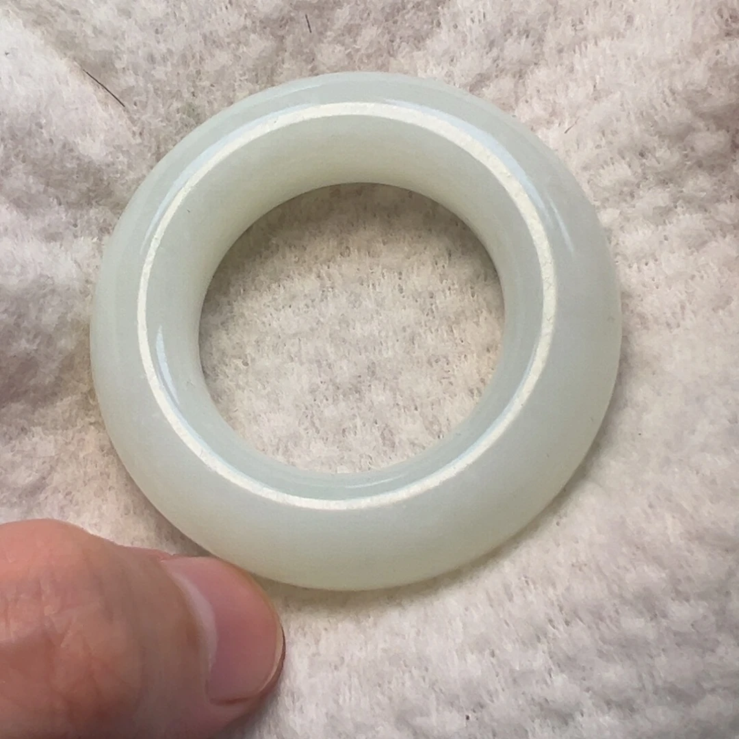 用***8未镶嵌和田玉挂件