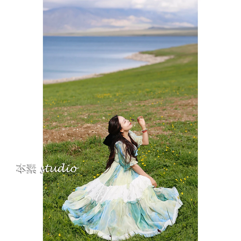 赛里木湖C3925印花蕾丝边圆领短袖连衣裙少女