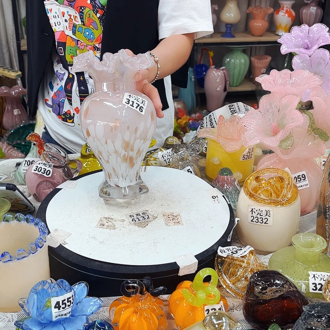 3176 家悦琉璃工艺品不完美