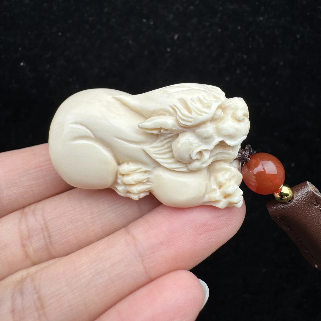 H5014 天然猛犸牙 雕刻貔貅 22.5*42.6*22.1mm支持鉴定 假一罚四