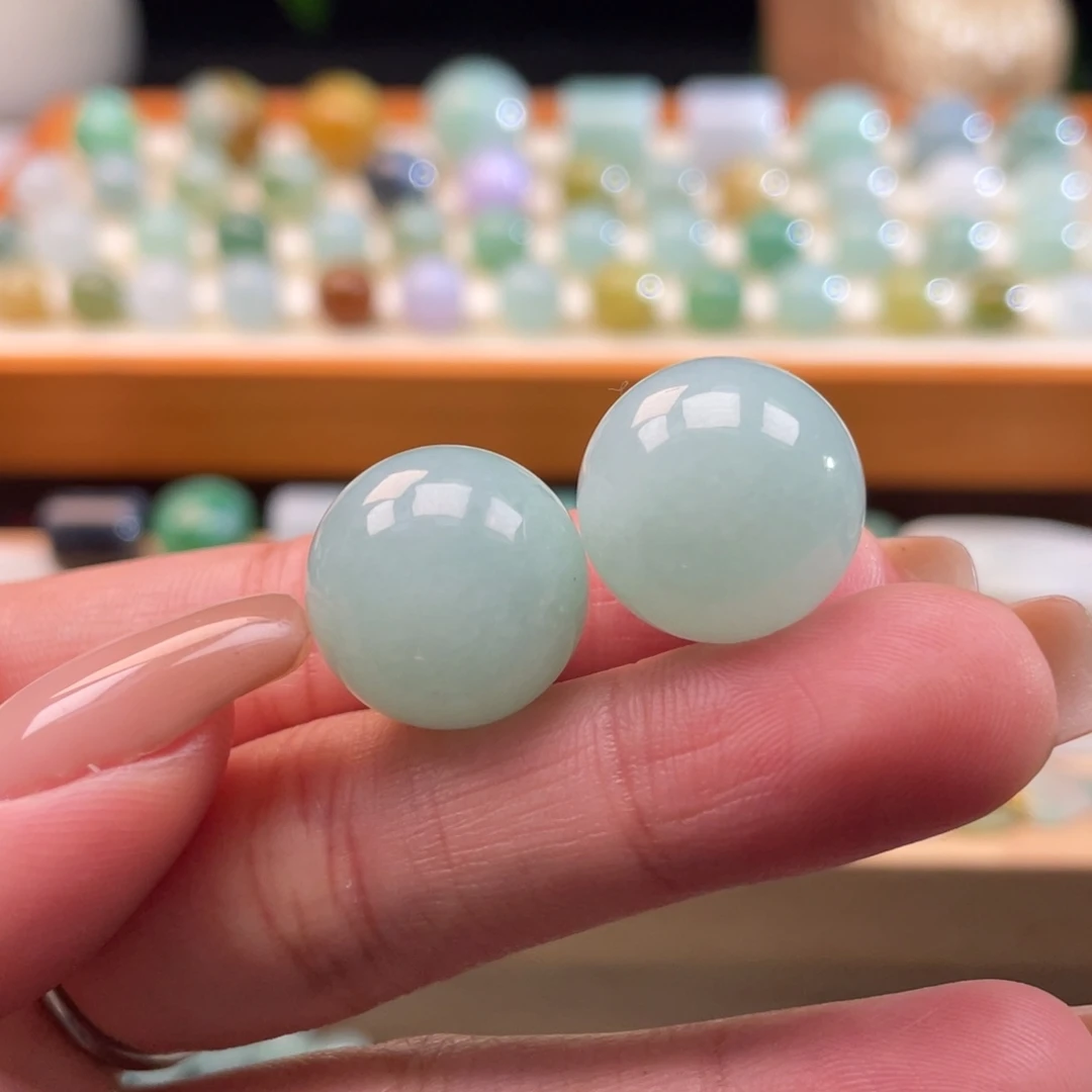 定制翡翠未镶嵌天然缅甸翡翠a货16.4，多样性发其一