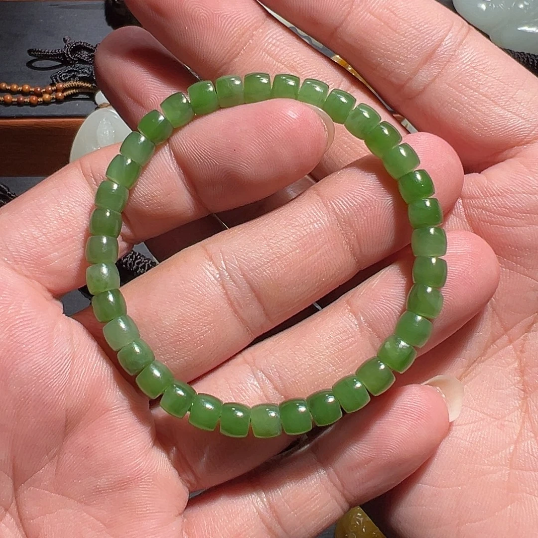 1***8吊坠(不含链)未镶嵌和田玉