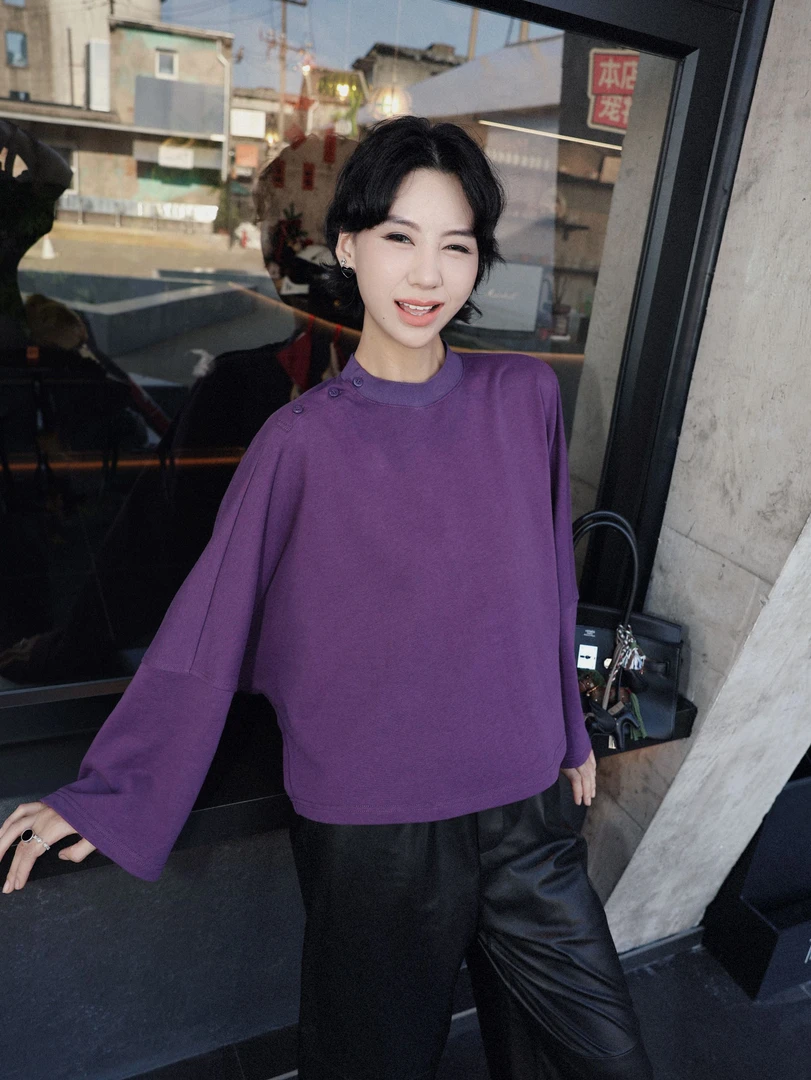 TT设计师【舒适区】日系高级感纯棉肩部扣子设计宽松卫衣TT190879