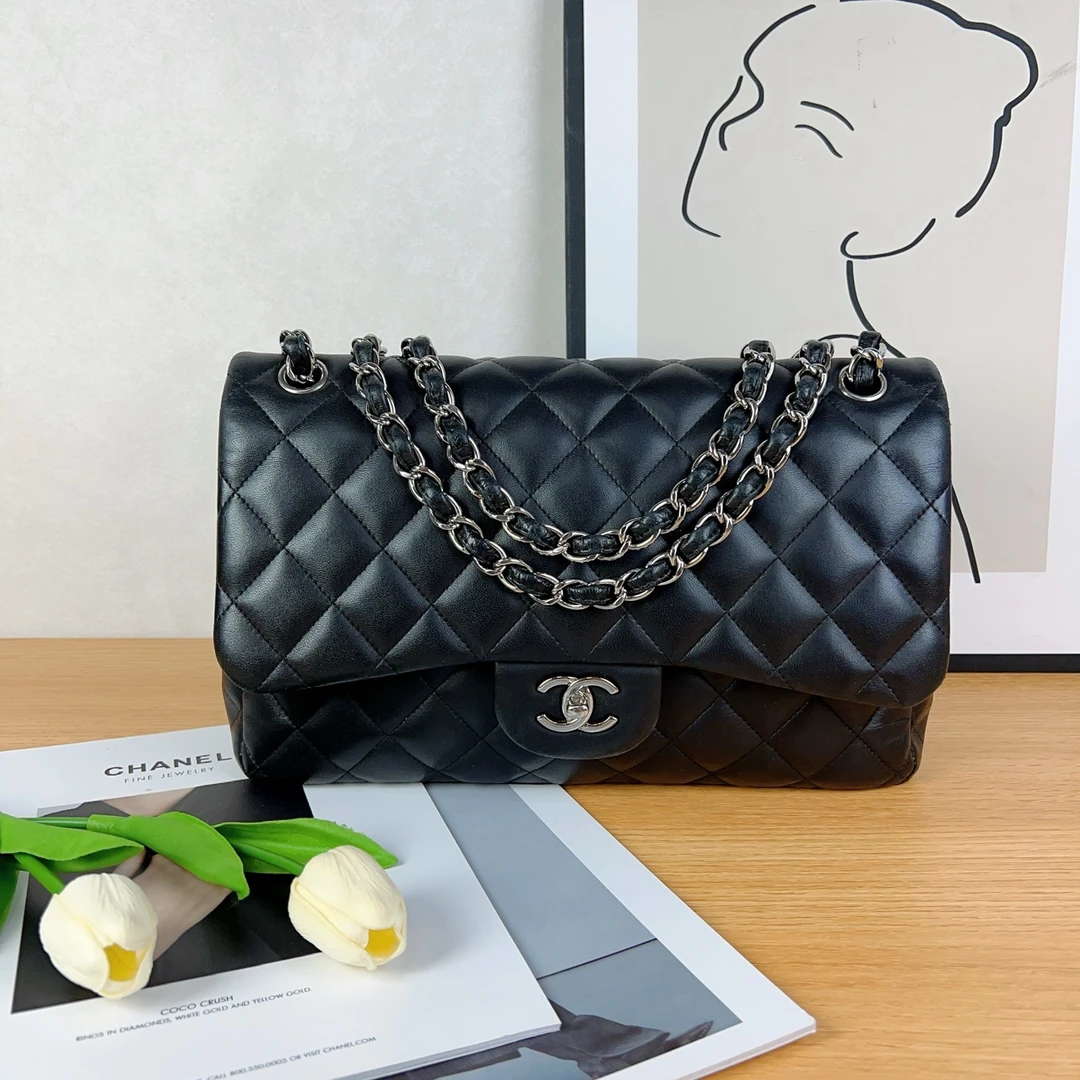 99新 Chanel/香奈儿 香奈儿/Chanel jumbo 羊皮14开无卡肩包