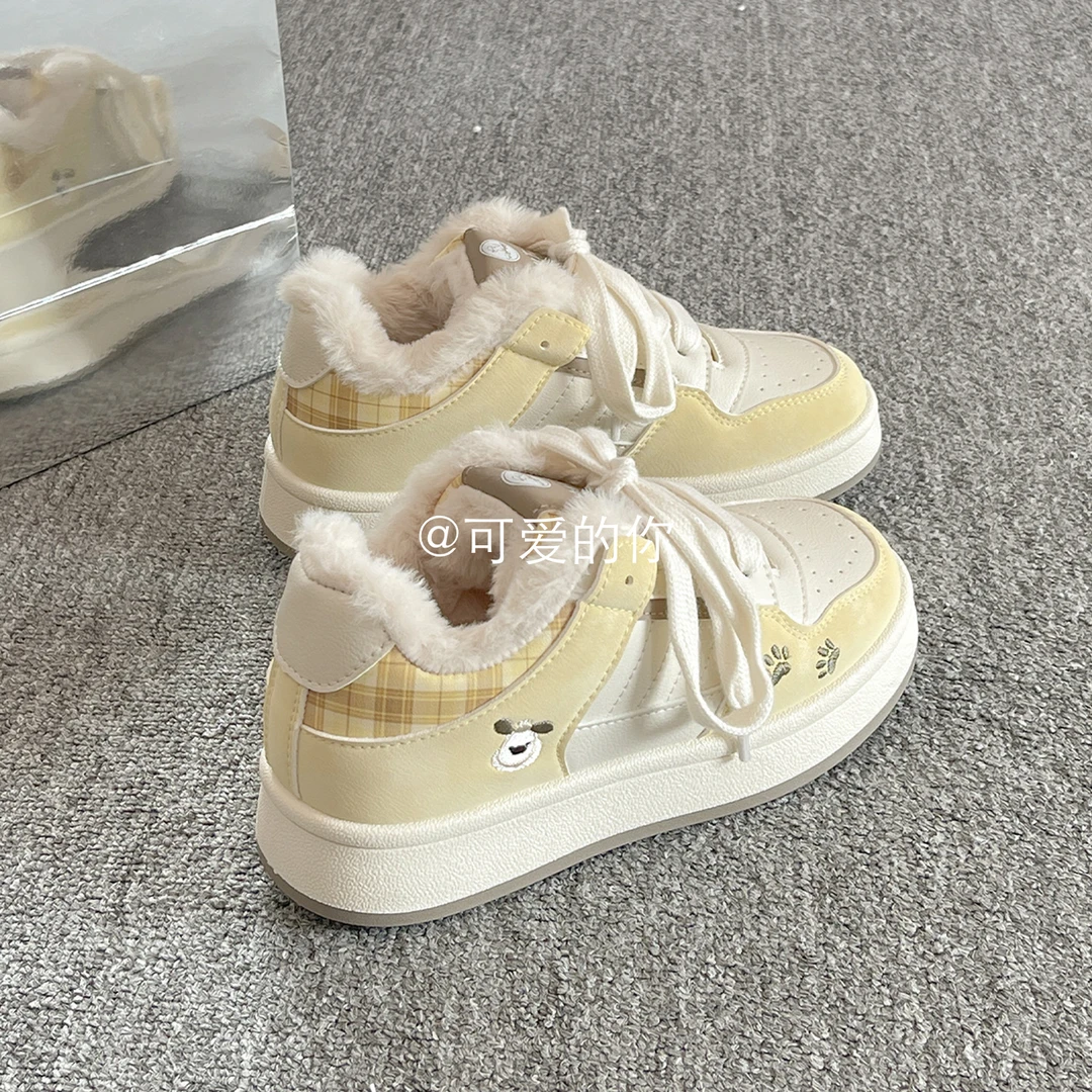 百搭加绒面包鞋女鞋秋季新款2025爆款厚底小白鞋原创小众设计板鞋