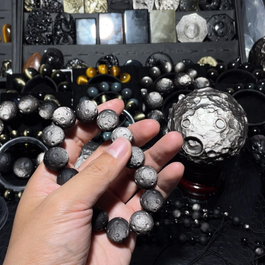 只***昂黑曜岩未镶嵌珠宝奇石