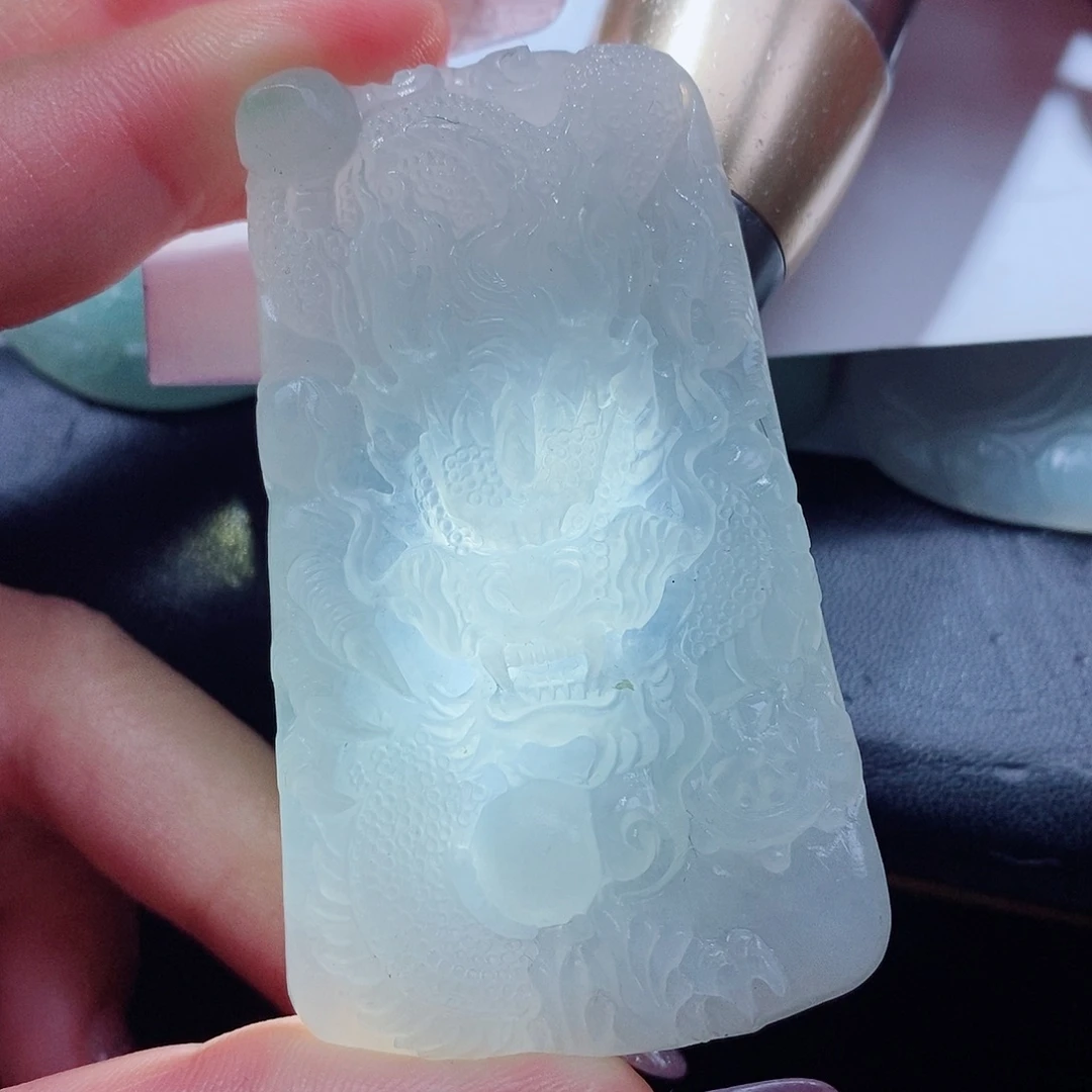 曾***往定制翡翠未镶嵌翡翠