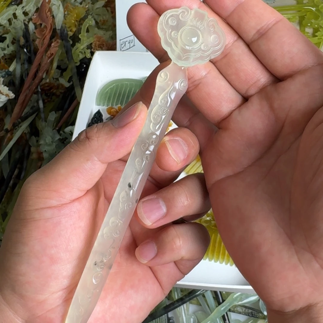 蛇纹石玉未镶嵌发饰