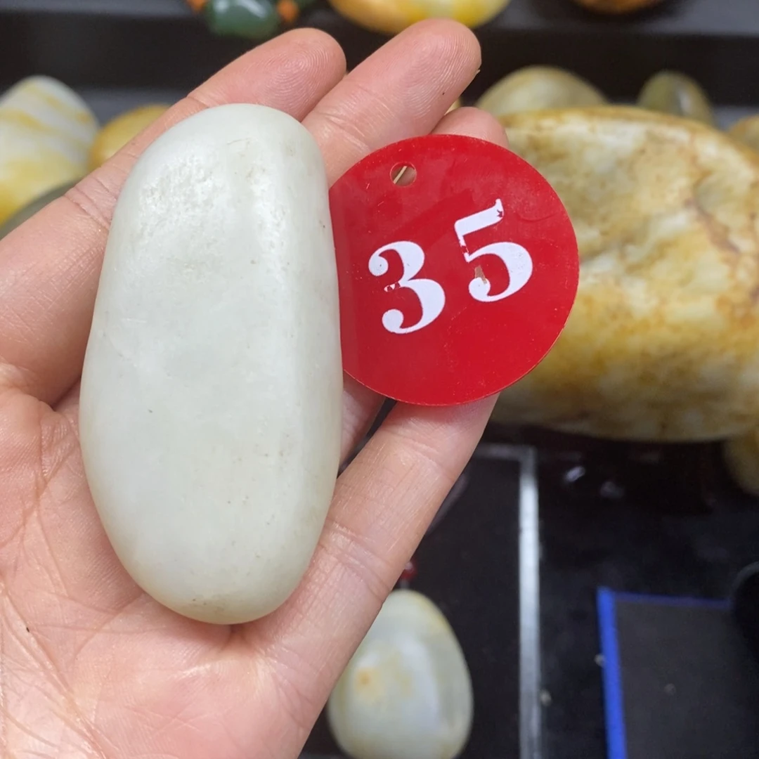 未镶嵌和田玉挂件