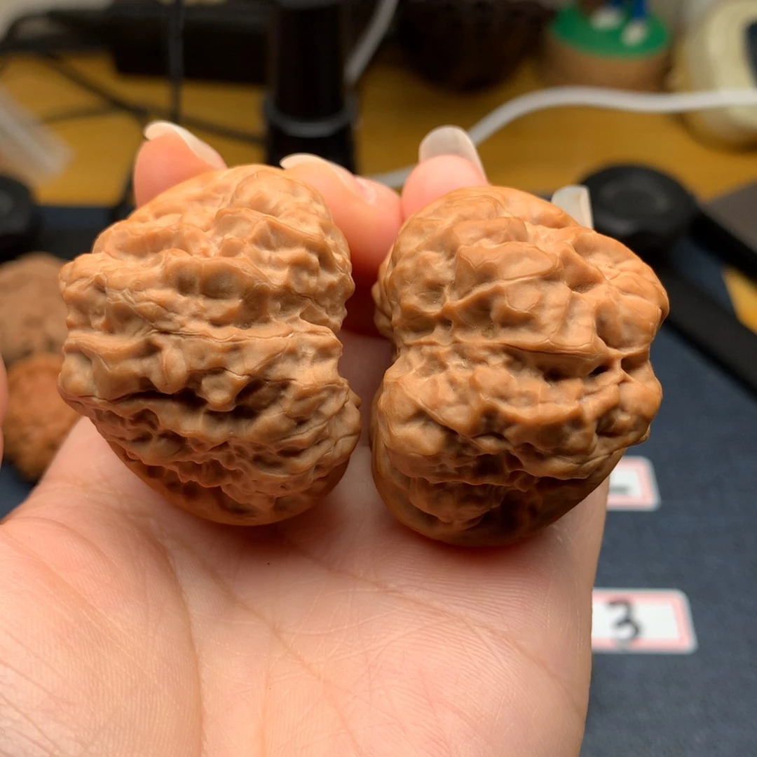 文玩核桃把件起****难44蛤磨头