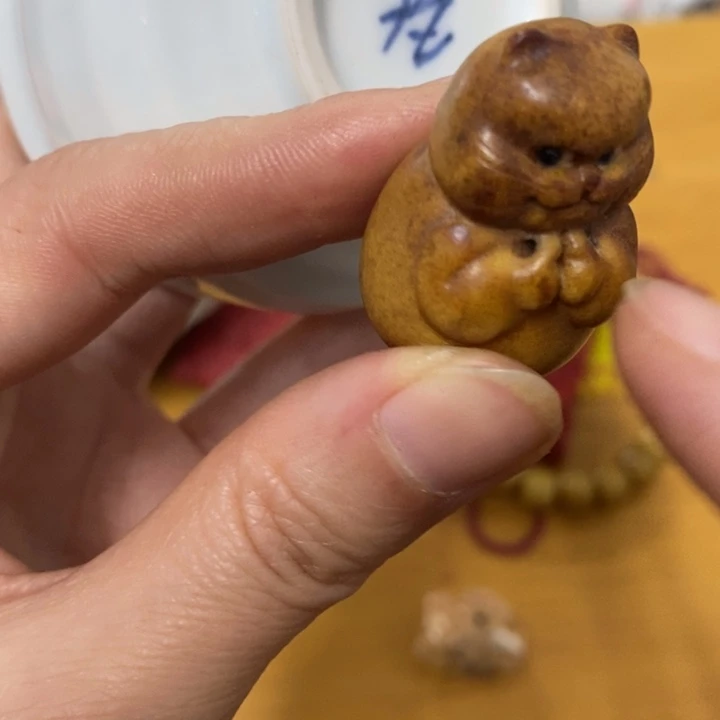 瓷中古工艺品一件