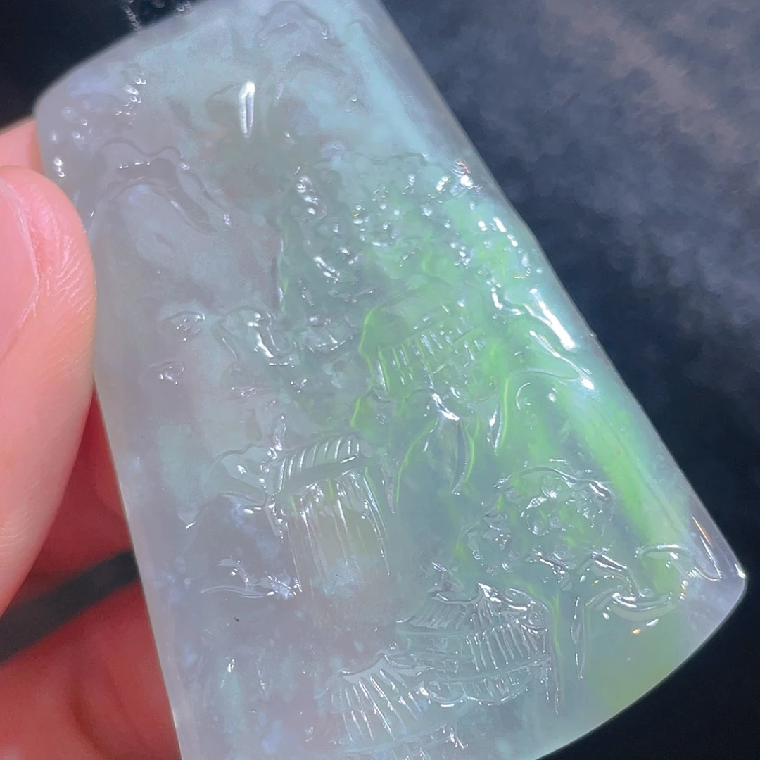 翡翠颈饰未镶嵌翡翠