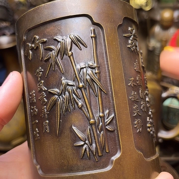 精美铜器批发档口