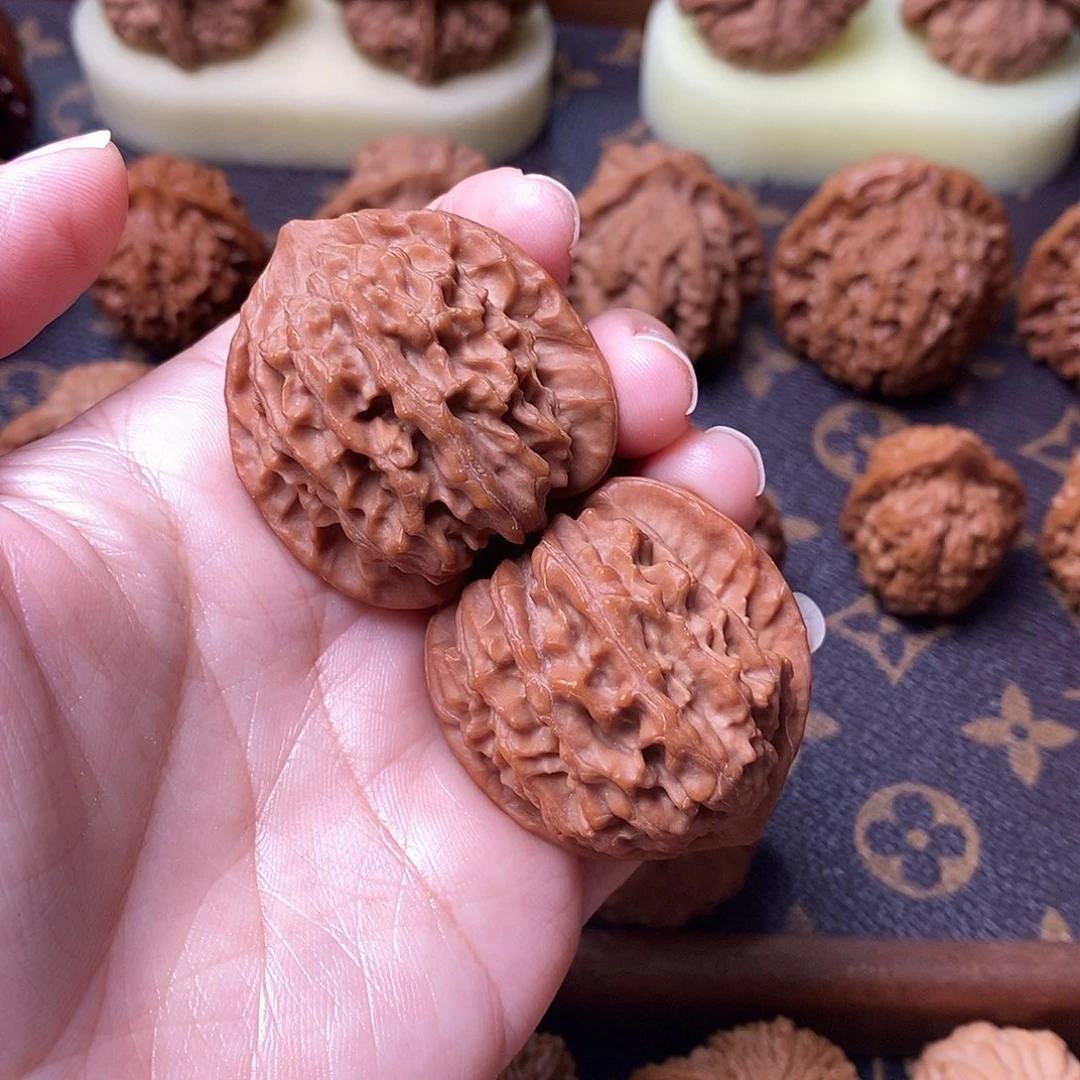 吊坠桃核全品骨赛龙37尺