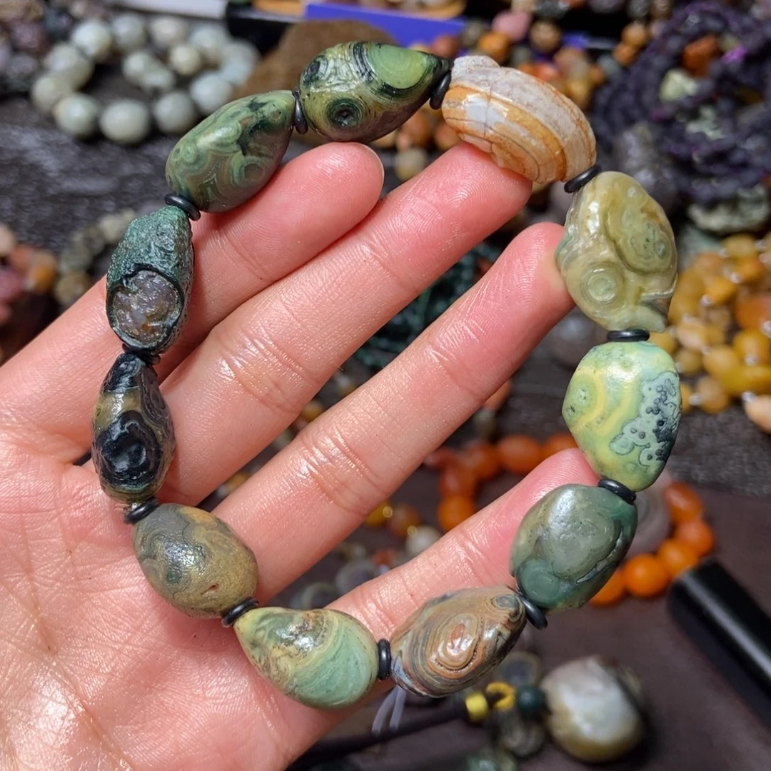 玛瑙/玉髓未镶嵌珠宝半成品静****^