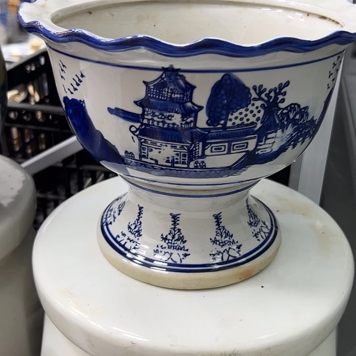 高脚花盆0000000000000