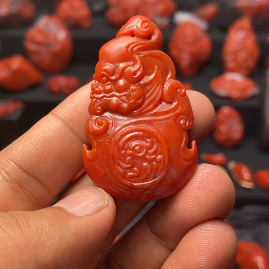 南红玛瑙未镶嵌挂件阿东寨挂坠