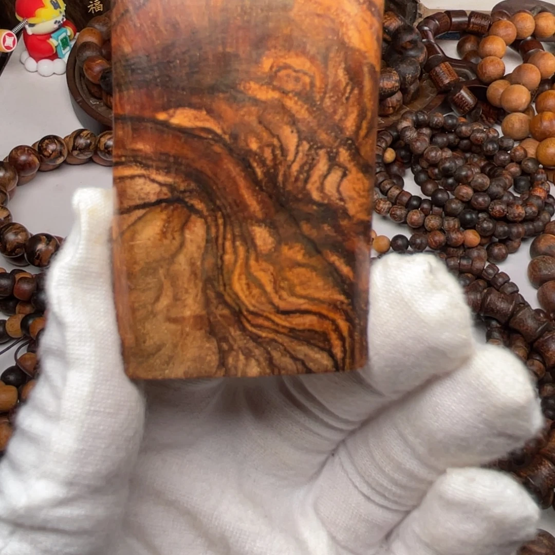 一***狗贡木定制产品461牌子