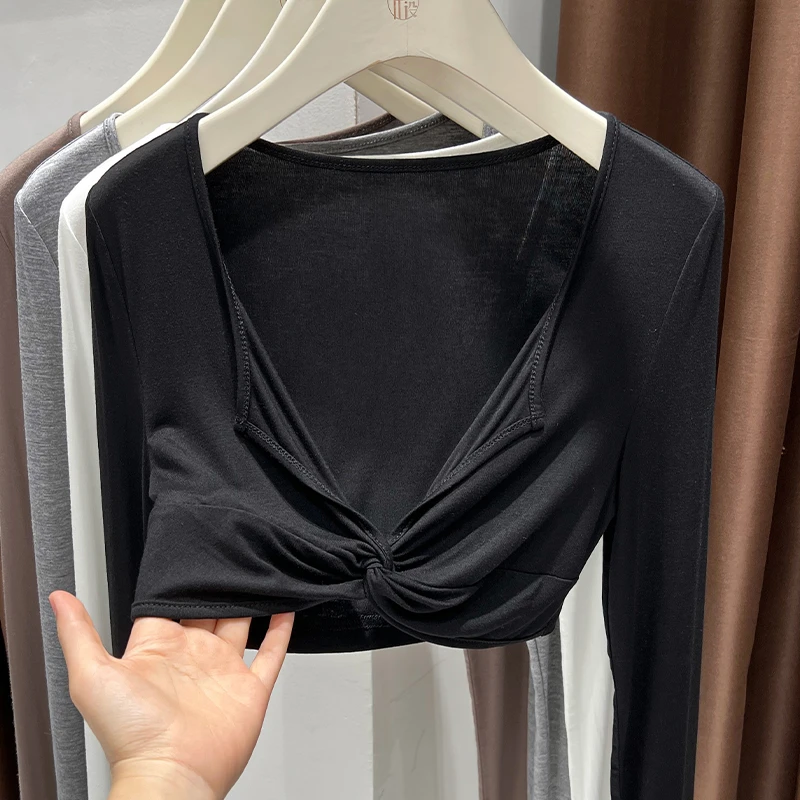 长袖v领修身显瘦黑色t恤ins夏季2025新款小吊带外搭女士气质上衣