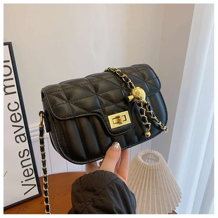 菱格拉链暗袋斜挎包黑色小方包女士绣线韩版小包包小香风单肩女包