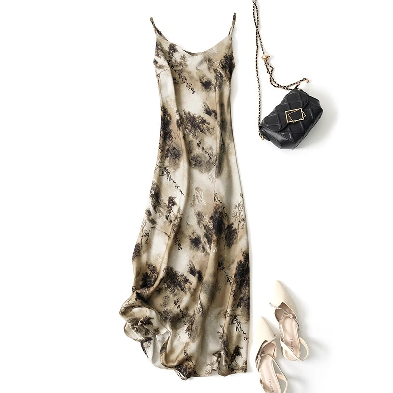 VONSRMAN优雅水墨国风背心吊带裙2025新款高级感中长款丝滑连衣裙